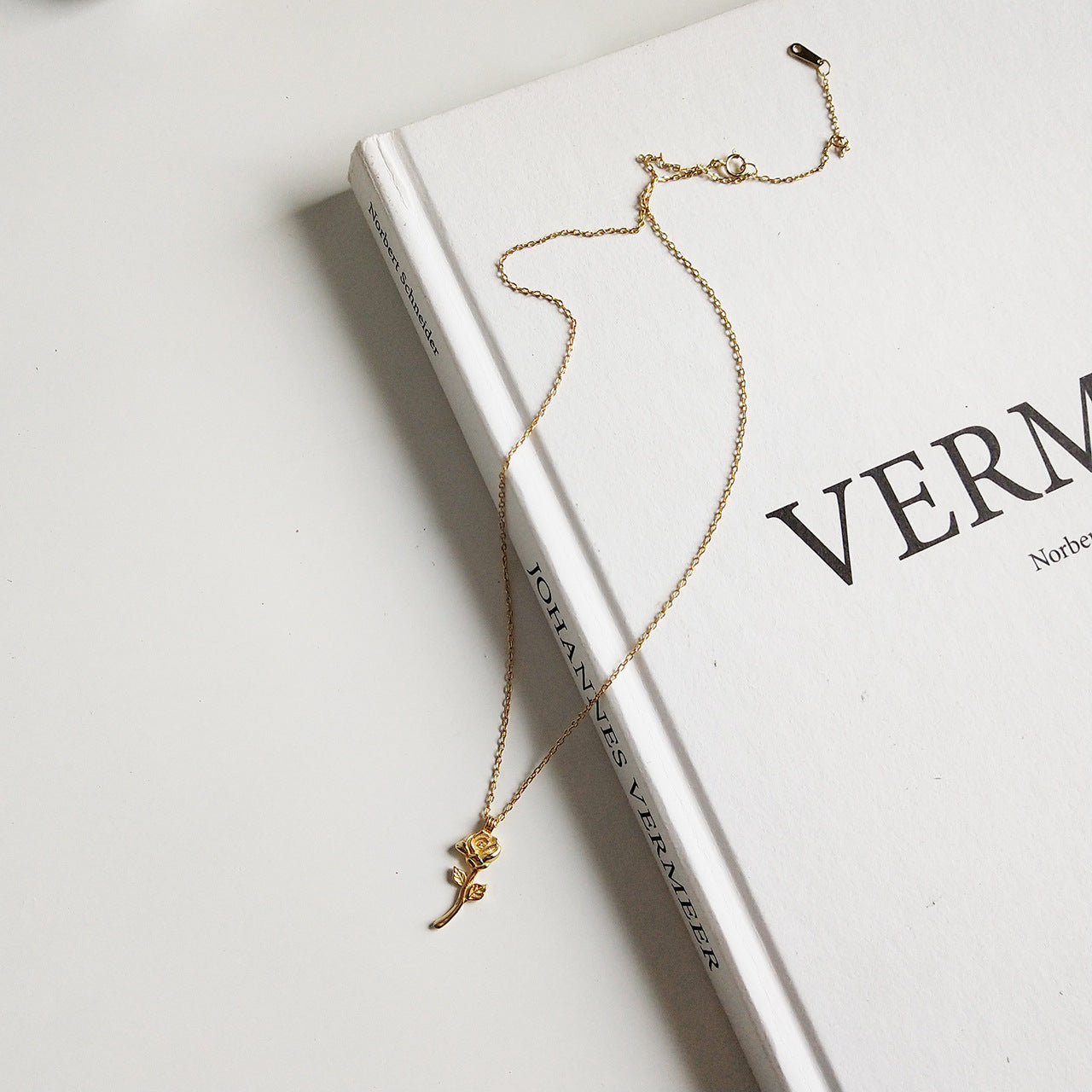 Timeless Romance – 925 Sterling Silver Rose Flower Necklace