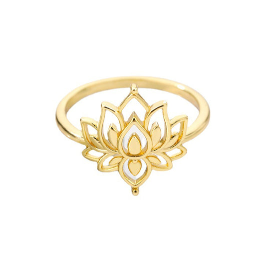 Golden Bloom Pearl Flower Ring in Stainless Steel