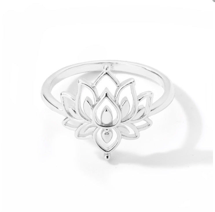 Golden Bloom Pearl Flower Ring in Stainless Steel